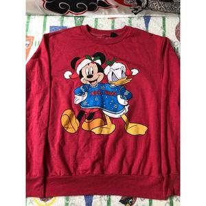 Mickey and Donald Christmas hugs